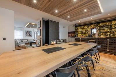 /international/fr/chamonix-rhone-310108454805/