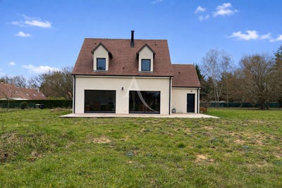 /international/fr/mont-pres-chambord-centre-val-de-loire-310104469018/
