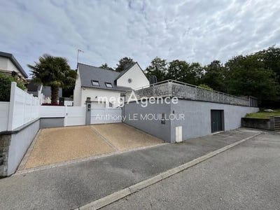 /international/fr/inzinzac-lochrist-brittany-310108405730/