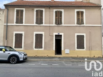 /international/fr/montlucon-auvergne-310101737134/
