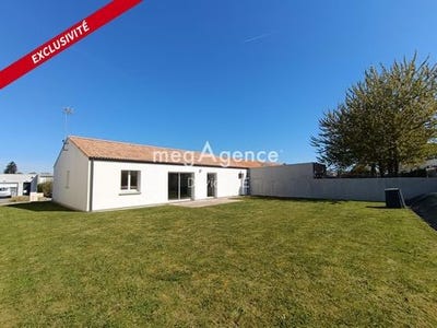 /international/fr/aizenay-pays-de-la-loire-310107426336/