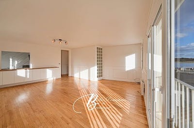 /international/fr/perros-guirec-brittany-310103537037/