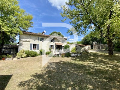 /international/fr/saint-paul-lizonne-aquitaine-310101850349/