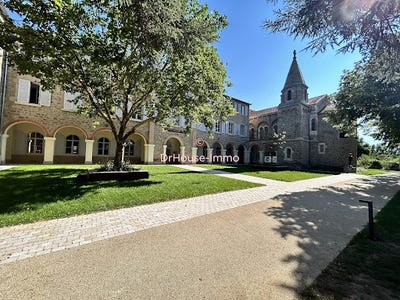 /international/fr/mornant-rhone-310101352277/