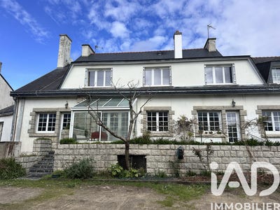 /international/fr/clohars-carnoet-brittany-310106416499/