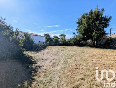 /international/fr/l-ile-d-olonne-pays-de-la-loire-310099611611/
