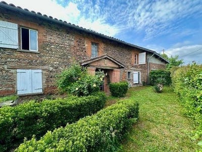 /international/fr/sainte-foy-de-peyrolieres-midi-pyrenees-310108217399/
