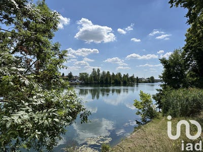 /international/fr/melun-ile-de-france-310098237242/