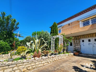 /international/fr/fourques-aquitaine-310107469009/
