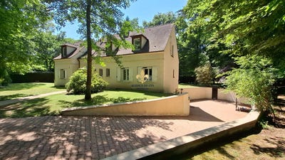 /international/fr/lamorlaye-picardie-310100559080/