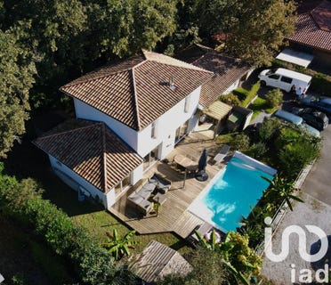 /international/fr/tosse-aquitaine-310106414545/