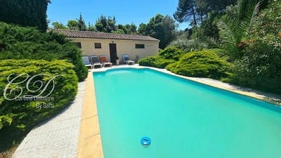 /international/fr/sommieres-languedoc-roussillon-310108565510/