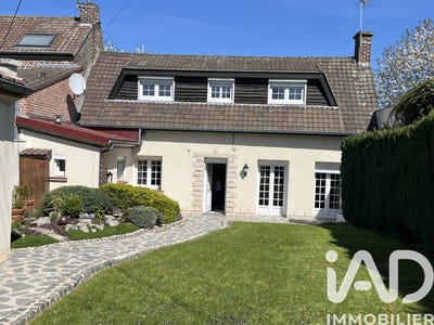 /international/fr/neuville-sur-escaut-calais-310106426703/