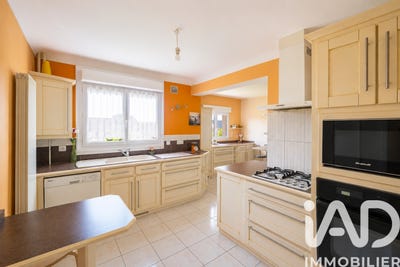 /international/fr/le-mans-pays-de-la-loire-310108400810/