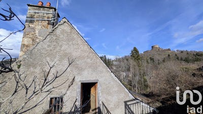 /international/fr/murol-auvergne-310097499362/