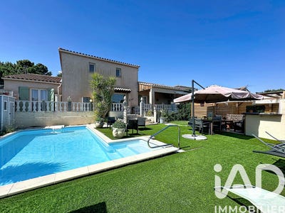 /international/fr/bezouce-languedoc-roussillon-310108807059/