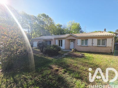 /international/fr/lesparre-medoc-aquitaine-310107179597/