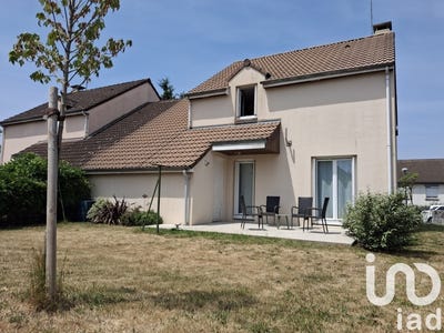 /international/fr/briare-centre-val-de-loire-310100274796/