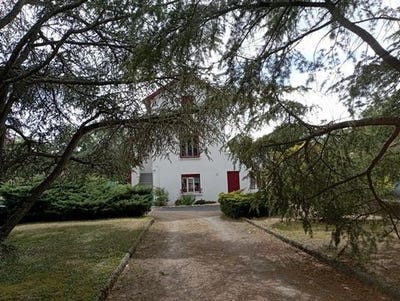 /international/fr/abrest-auvergne-310108869634/?lang=th