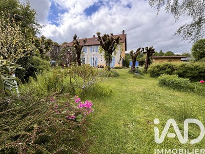 /international/fr/chatel-guyon-auvergne-310108036353/