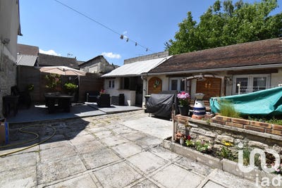 /international/fr/fleurines-picardie-310100599201/