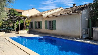 /international/fr/autignac-languedoc-roussillon-310106447862/