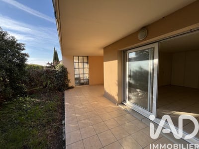 /international/fr/saint-paul-trois-chateaux-rhone-310106822755/