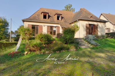 /international/fr/couze-et-saint-front-aquitaine-310109128472/