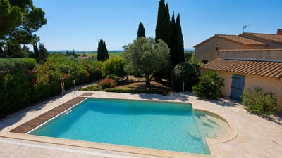 /international/fr/ouveillan-languedoc-roussillon-310105948968/