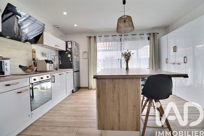 /international/fr/salses-le-chateau-languedoc-roussillon-310107902522/