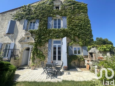 /international/fr/ecoyeux-charente-310100884667/