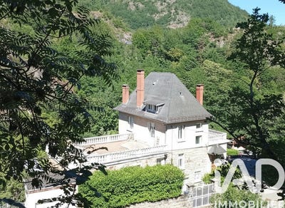 /international/fr/ax-les-thermes-midi-pyrenees-310108808975/