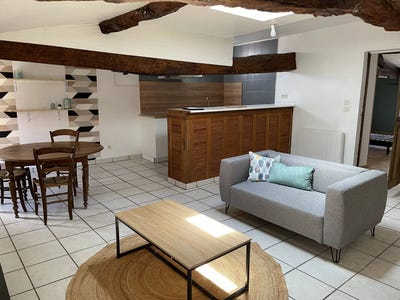/international/fr/castres-burgundy-310105190993/