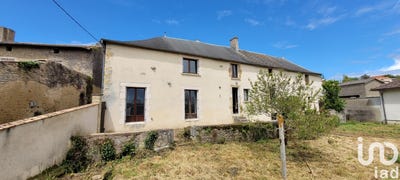 /international/fr/louin-charente-310102954842/