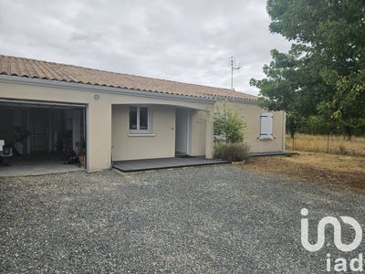 /international/fr/saint-jean-d-angely-charente-310101279823/?lang=zh-tw