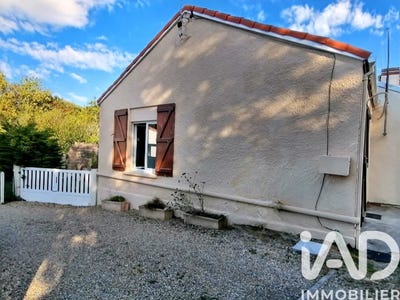 /international/fr/la-plaine-sur-mer-pays-de-la-loire-310102457496/