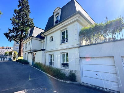 /international/fr/saint-cyr-l-ecole-ile-de-france-310100386567/?lang=de