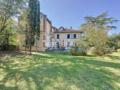 /international/fr/auch-midi-pyrenees-310108676039/?lang=pt