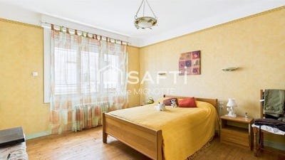 /international/fr/surgeres-charente-310108136596/