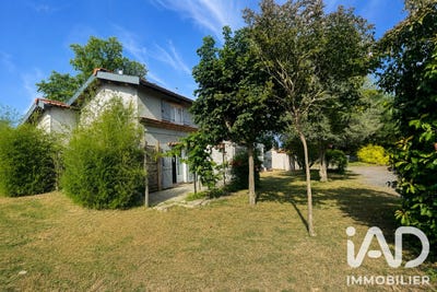 /international/fr/eaunes-midi-pyrenees-310109015059/