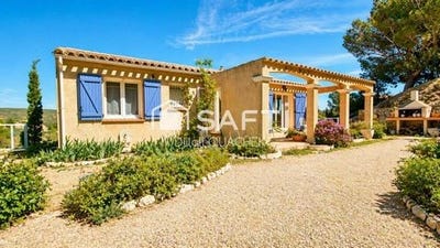 /international/fr/treilles-languedoc-roussillon-310107496885/