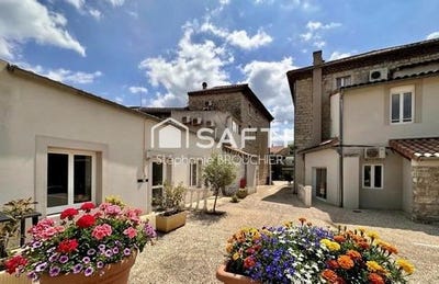 /international/fr/ruoms-rhone-310106579232/