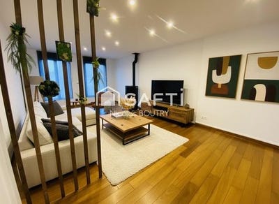 /international/fr/saint-quentin-picardie-310105761962/