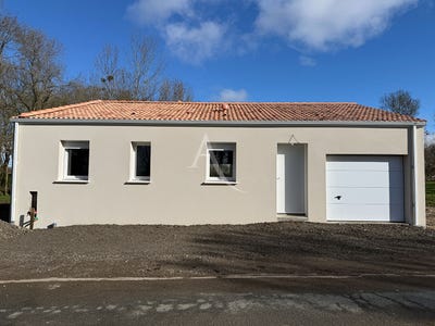 /international/fr/la-jonchere-pays-de-la-loire-310108589447/