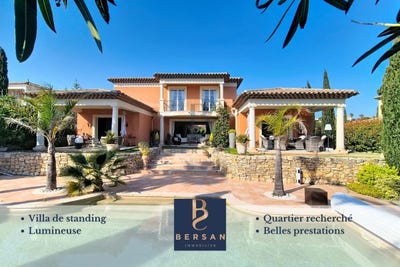/international/fr/saint-raphael-provence-alpes-cote-d-azur-310108563681/