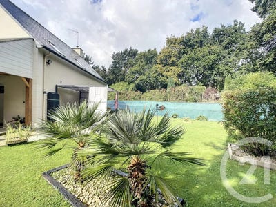 /international/fr/dinan-brittany-310098973096/