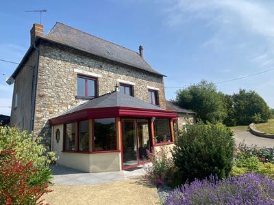 /international/fr/vitre-brittany-310100170377/?lang=zh-cn