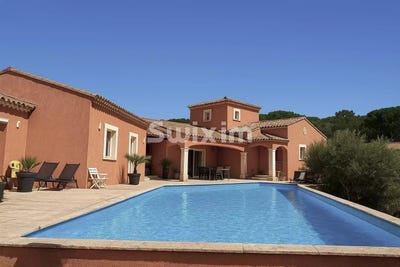 /international/fr/saint-paul-trois-chateaux-rhone-310105104661/