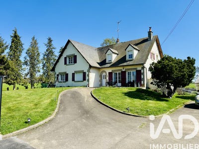 /international/fr/la-chapelle-fleurigne-brittany-310106966405/