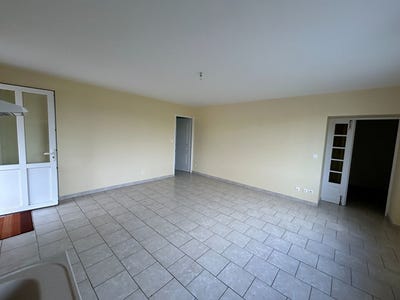 /international/fr/brie-sous-archiac-charente-310108923439/